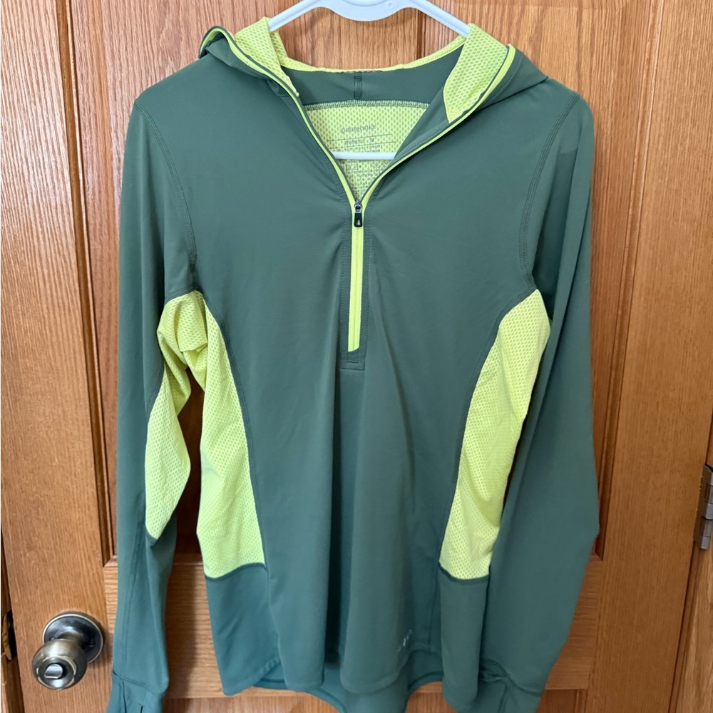 Patagonia Olive Green and Lime Women's Half-Zip Hooded Pullover